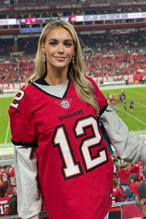 Tom Brady admirer Veronika Rajek: Dream is to be SI model